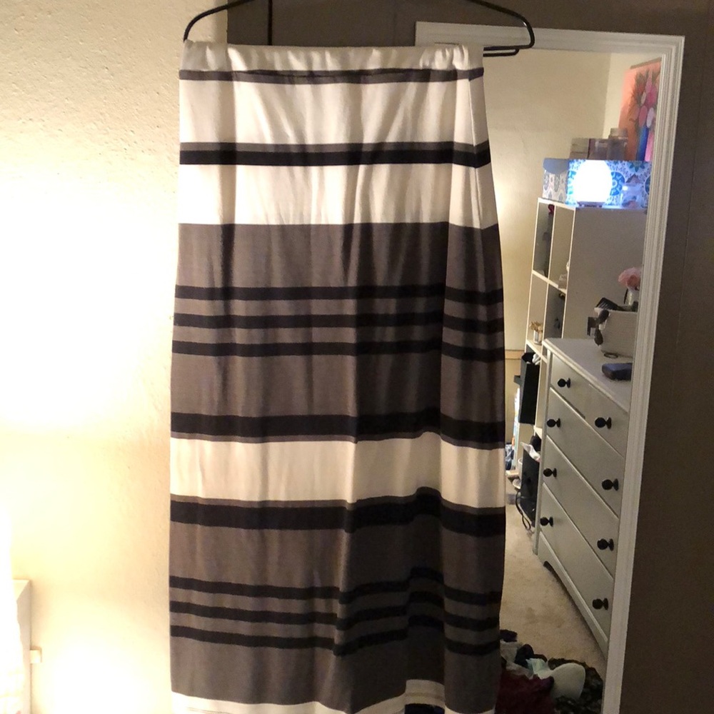 Maxi skirt